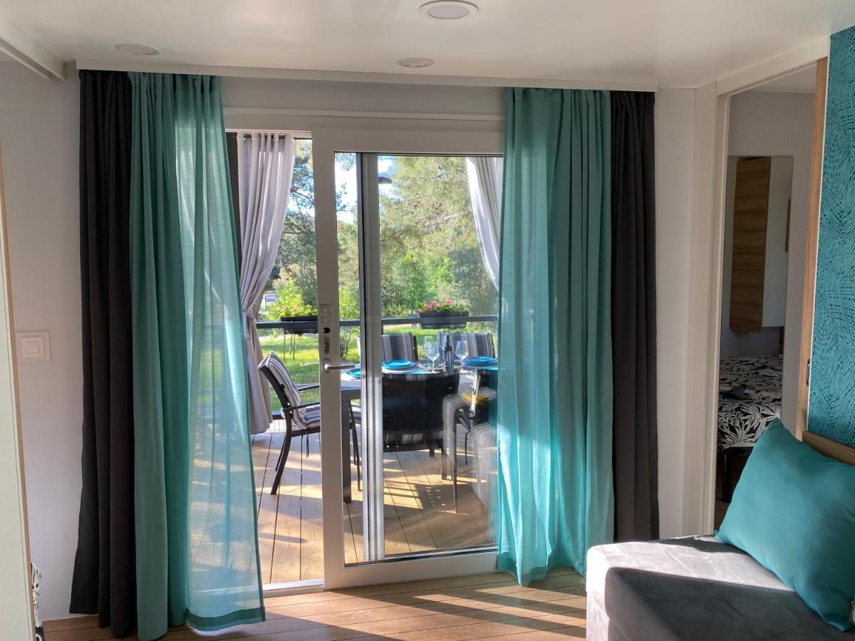 Mobile Home Biondina Camp Porton Nature Hideouts Rovinj Exterior photo