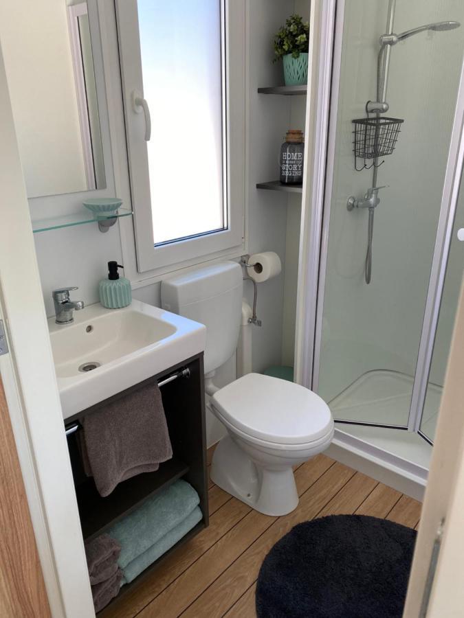 Mobile Home Biondina Camp Porton Nature Hideouts Rovinj Exterior photo